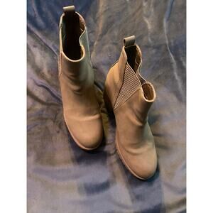 Tan boots
